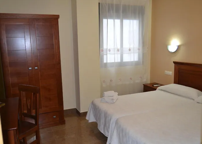 Ruralis Altozano Guest house Montanchez