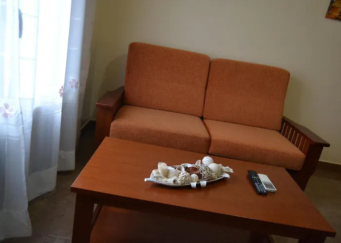 Ruralis Altozano Guest house Montanchez